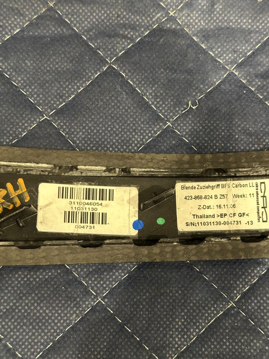 2014 AUDI R8 RIGHT DOOR HANDLE COVER CARBON FIBER TRIM PANEL OEM 423 868 824 B