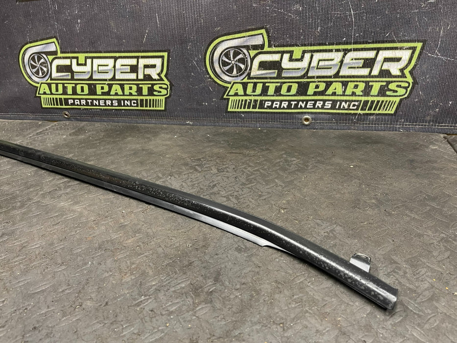 2017 NISSAN 370Z NISMO RH WINDOW SEAL TRIM OEM 2009-2020
