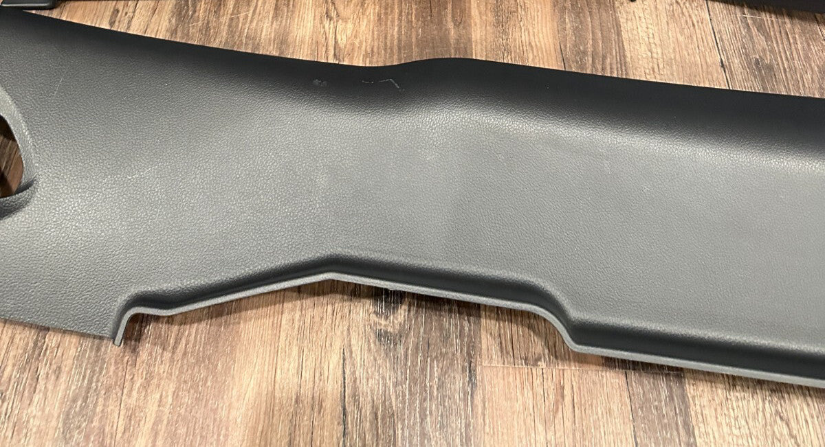 2020-2022 FORD F350 F450 PLATINUM REAR LEFT LOWER C PILLAR TRIM OEM
