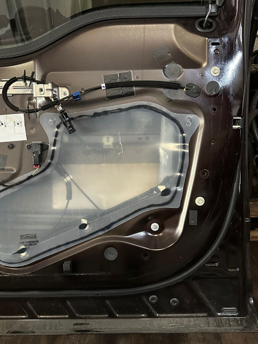 2017-19 FORD F250 F350 FRONT PASSENGER RIGHT DOOR OEM MAGMA RED (E2) *READ DESC