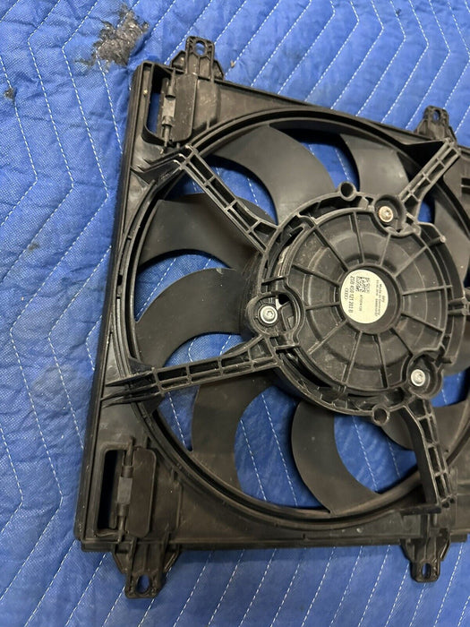 2017 AUDI R8 V10 FRONT LEFT DRIVER RADIATOR COOLER FAN 4S0121203B 4S0 121 203 B