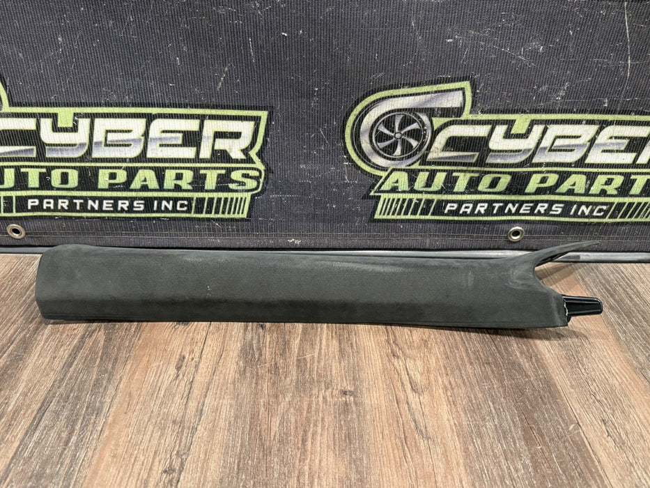 2014 PORSCHE 911 TURBO S 991 LEFT ALCANTARA A PILLAR TRIM OEM 991.555.182 *WEAR
