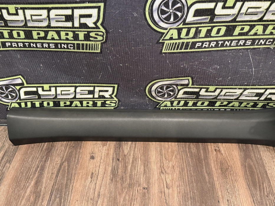 2021 AUDI R8 DRIVER LEFT LOWER A PILLAR TRIM PANEL OEM *SLIGHT HEAT WEAR #8*