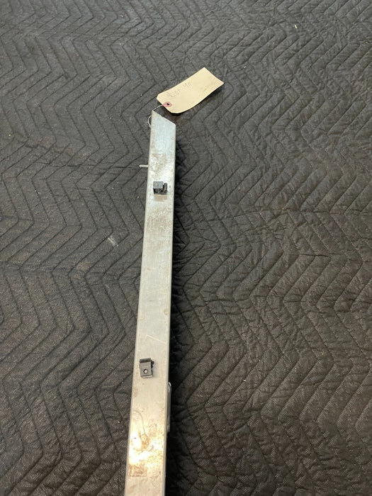 2017 AUDI R8 V10 SUPPORT BRACKET OEM 4S8 814 201 D