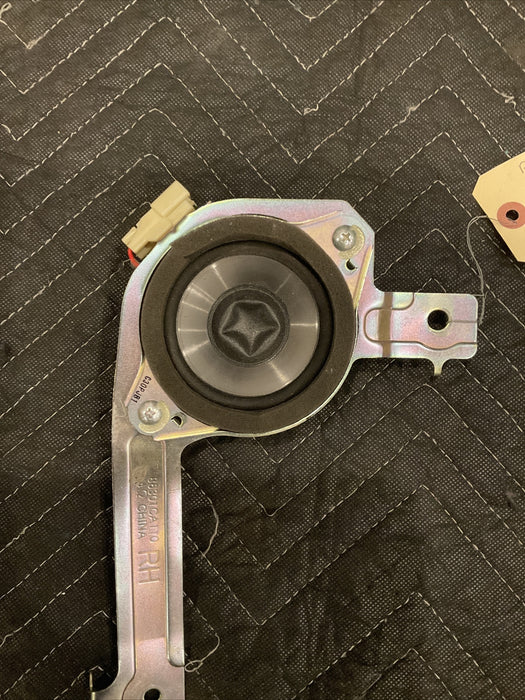 2013-2019 BRZ FRS TOYOTA 86 REAR RIGHT QUARTER PANEL SPEAKER OEM