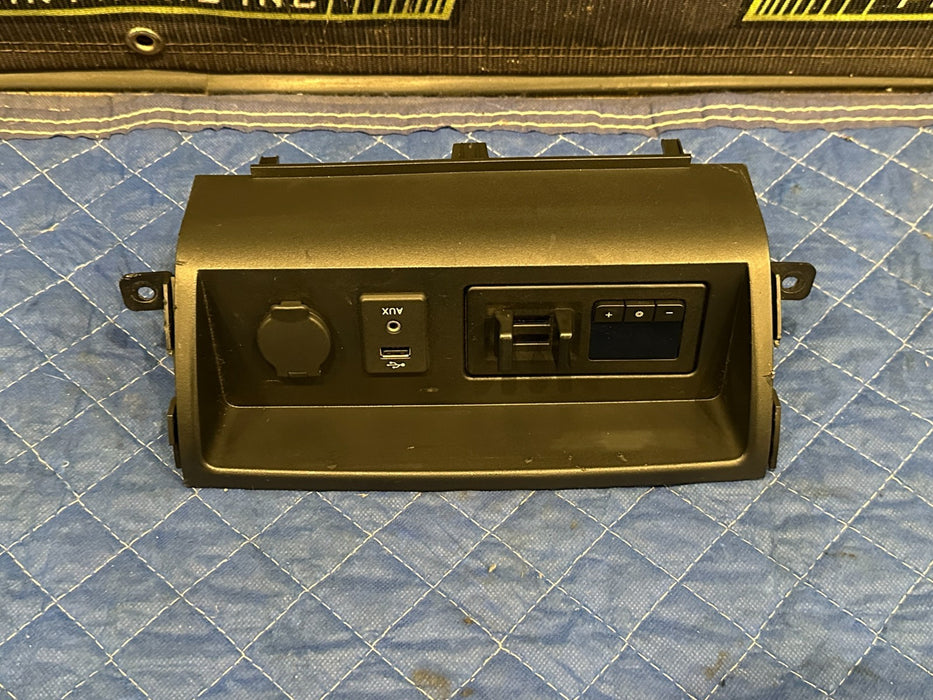 2017 NISSAN TITAN XD TRAILER BRAKE CONTROLLER UNIT MODULE ASSY OEM 68264 EZ00A