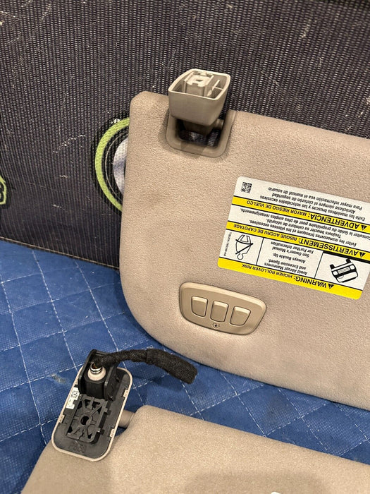 2017-2019 FORD F250 F350 F450 LIMITED SUN VISORS PAIR LEFT RIGHT OEM SUNVISOR