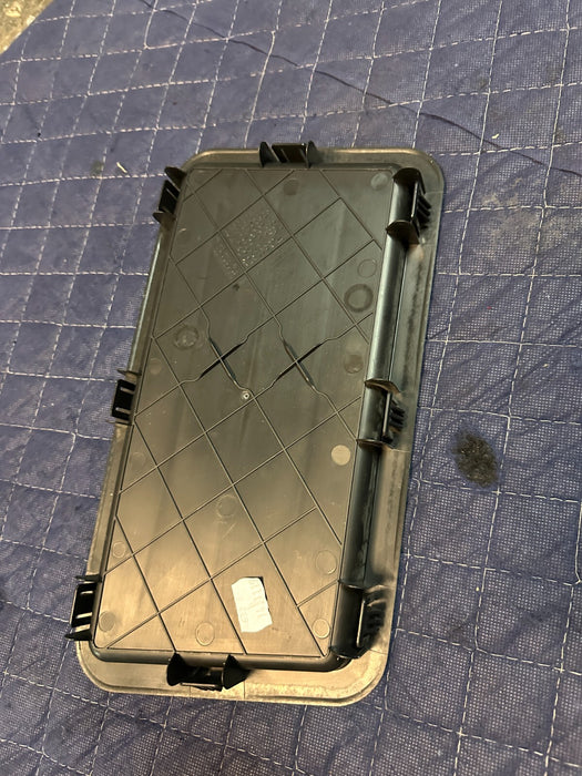 2020 BMW M4 F82 STORAGE TRAY OEM