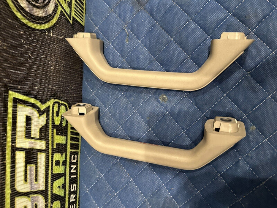 2017-2019 FORD F250 F350 F450 LIMITED BEIGE LEFT RIGHT B PILLAR GRAB HANDLES OEM