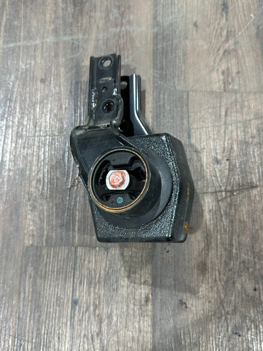 2013 NISSAN 370Z VIBRATION DAMPER OEM
