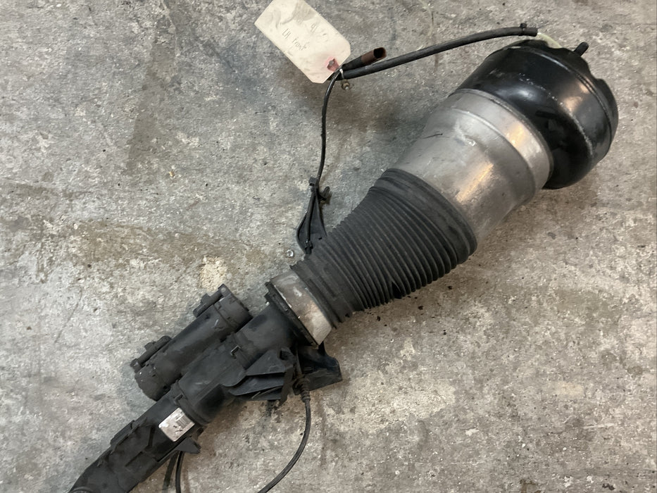 2014 MERCEDES S550 W222 FRONT LEFT  AIR SUSPENSION SHOCK STRUT OEM