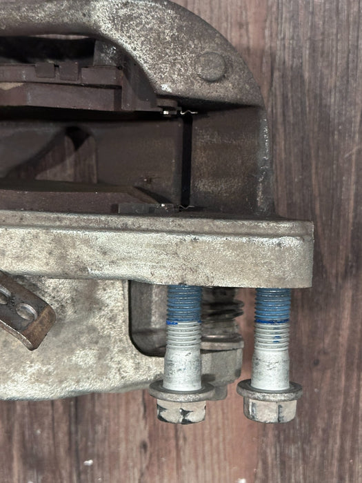 2018 2022 FORD F450 REAR LEFT DRIVER  BRAKE CALIPER OEM