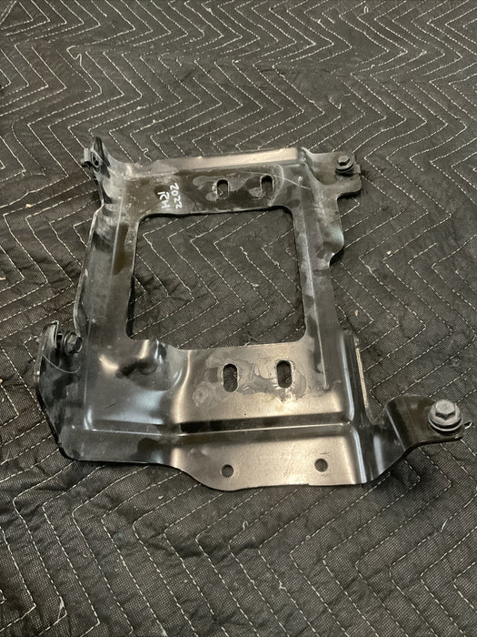 2022 FORD F250 F350 PASSENGER RIGHT SIDE INNER BUMPER BRACKET W HARDWARE OEM