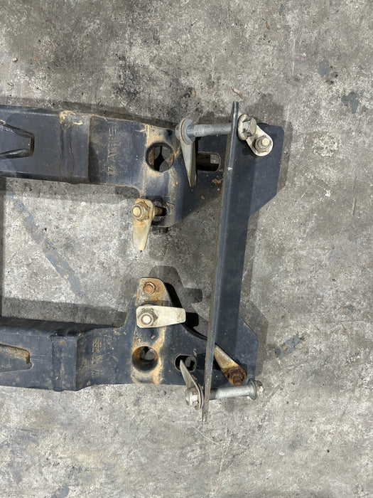 2017-2019 FORD F350 F250 F350 5TH WHEEL GOOSENECK HITCH OEM