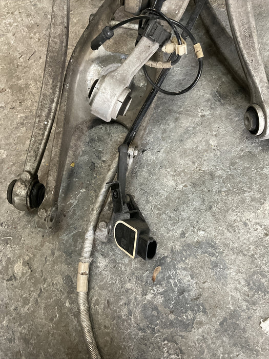2015 BMW M4 REAR LEFT DRIVER SUSPENSION KNUCKLE SPINDLE CONTROL ARM OEM