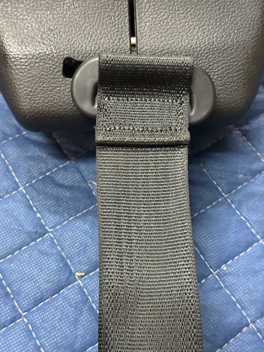 2017-2020 FORD F250 F350 F450 REAR PLATINUM BLACK MIDDLE CENTER SEATBELT OEM