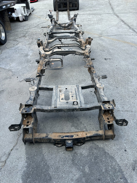 2023 2024 FORD F250 F350 F450 PICKUP CREW CAB 8' LONG BED FRAME 176' WB OEM