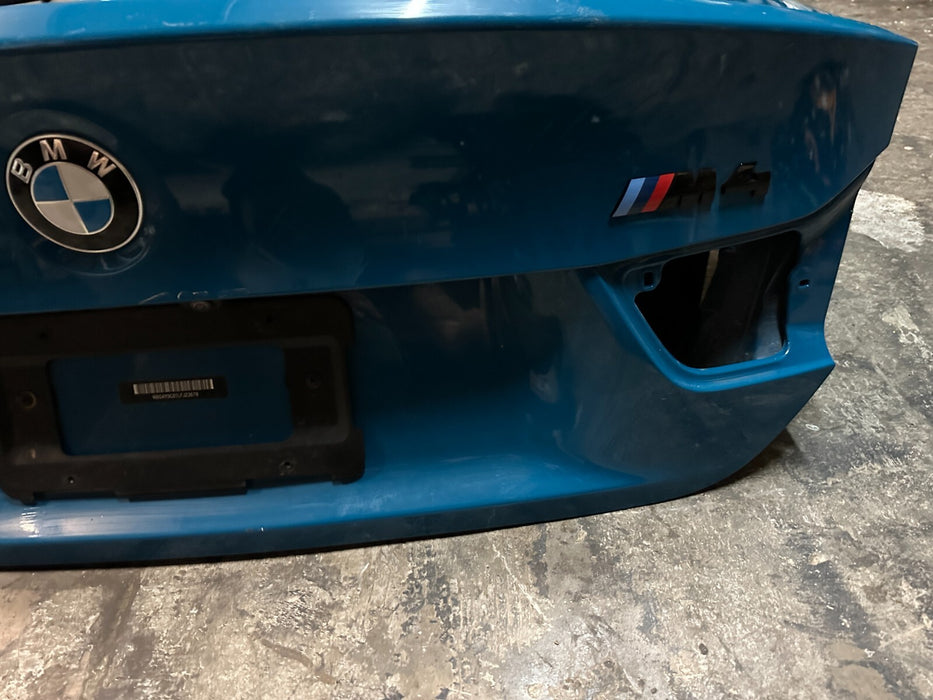 2015-2020 BMW M4 F82 REAR TRUNK DECK LID LAGUNA SECA BLUE 448 ~DAMAGE~