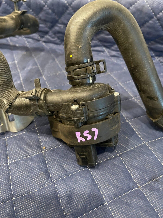 2017 MERCEDES-BENZ C63 AMG CONV AUXILIARY WATER PUMP W/ HOSE PIPE LINES OEM