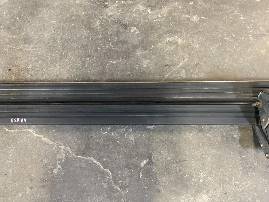 2017-2019 FORD  F350 F450 PASSENGER RIGHT SIDE RUNNING BOARD OEM