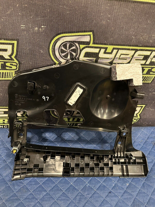 2020 BMW M4 F82 FRONT RIGHT UNDER DASH KNEE PANEL TRIM COVER 51 45 9 218 558