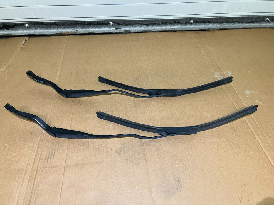 2017 RAM 2500 3500 WINDSHIELD WIPERS PAIR LEFT RIGHT OEM 2013-2018