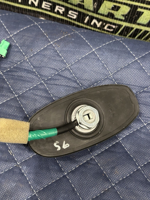 2010 NISSAN 370Z CONVERTIBLE TRUNK SHARK FIN ANTENNA OEM 2009-2020