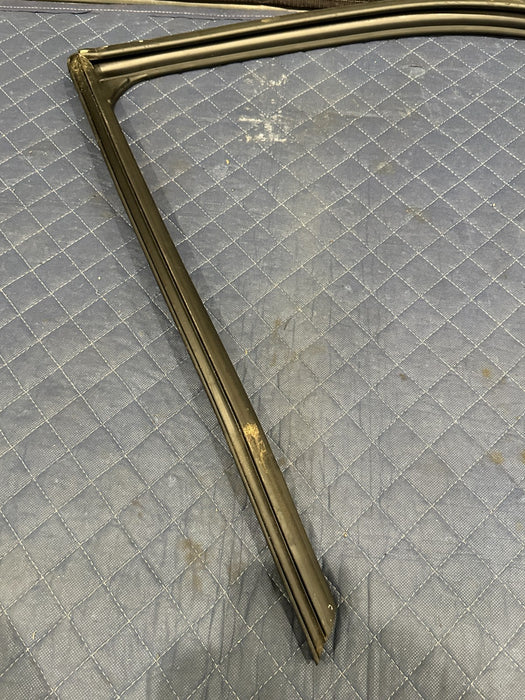 2019 FORD F150 3.5L RAPTOR REAR RIGHT DOOR WEATHERSTRIP OEM FL34-1625766