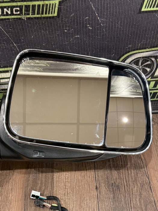 2022 DODGE RAM 2500 RIGHT MIRROR W CHROME CAP AND CAMERA OEM