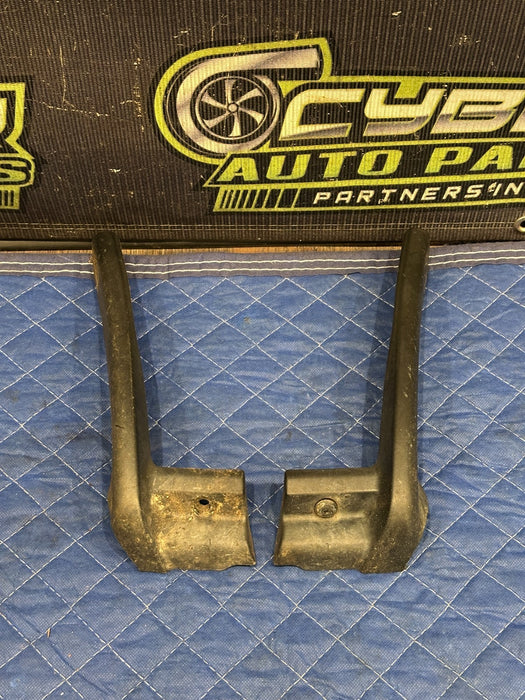 2015 DODGE RAM 2500 FRONT LEFT RIGHT FENDER SPAT TRIMS OEM 05182362AB 05182363AB
