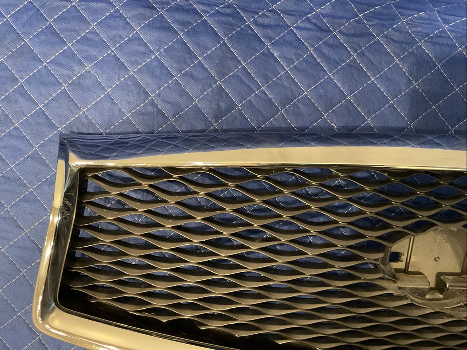 2017 INFINITI Q50 RED SPORT FRONT GRILLE 62310 4HB0A OEM