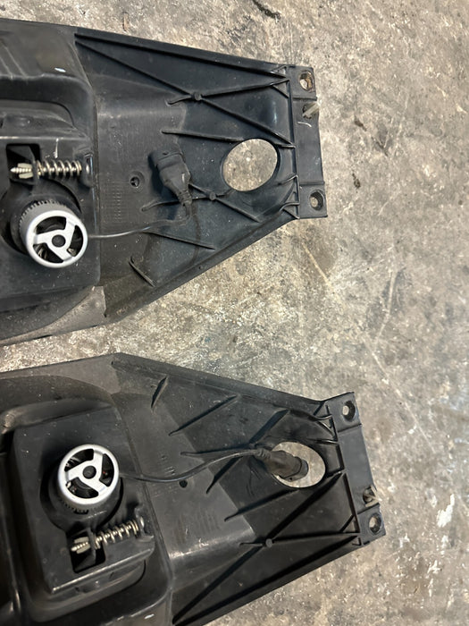 2017 2018 2019 FORD F250 F350 F450 LEFT & RIGHT FRONT BUMPER FOG LIGHTS OEM