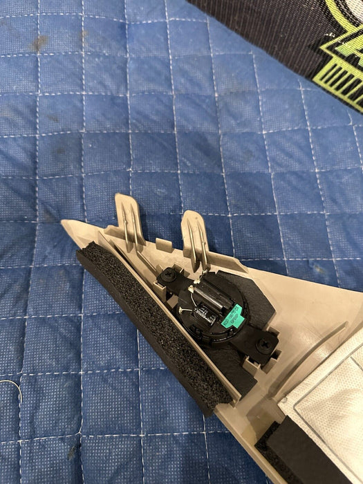 2020-2022 FORD F250 F350 F450 LIMITED FRONT RIGHT A PILLAR TRIM OEM *MINOR FLAWS