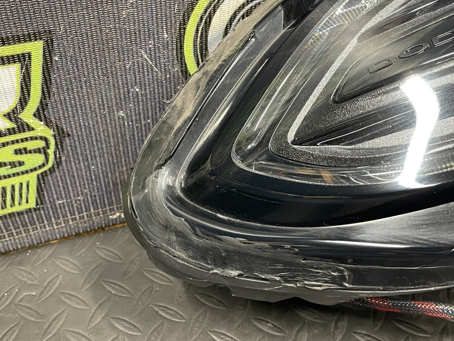 2017 DODGE CHARGER HELLCAT XENON HEADLIGHT PASSENGER *DAMAGE*