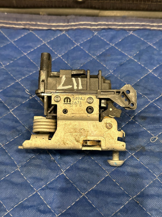 2021 RAM 2500 LARAMIE TAILGATE LEFT LOCK LATCH ACTUATOR OEM *MINOR HEAT DAMAGE*