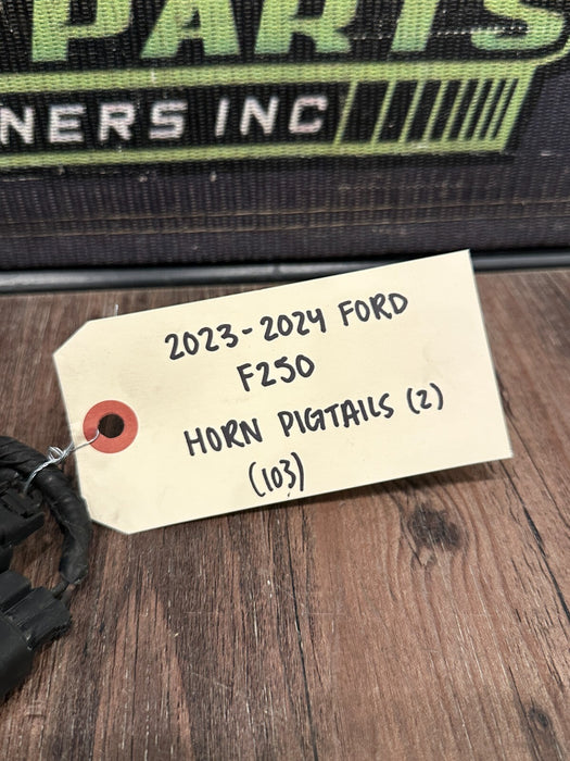 2023-2024 FORD F250 HORN PIGTAIL PAIR OEM