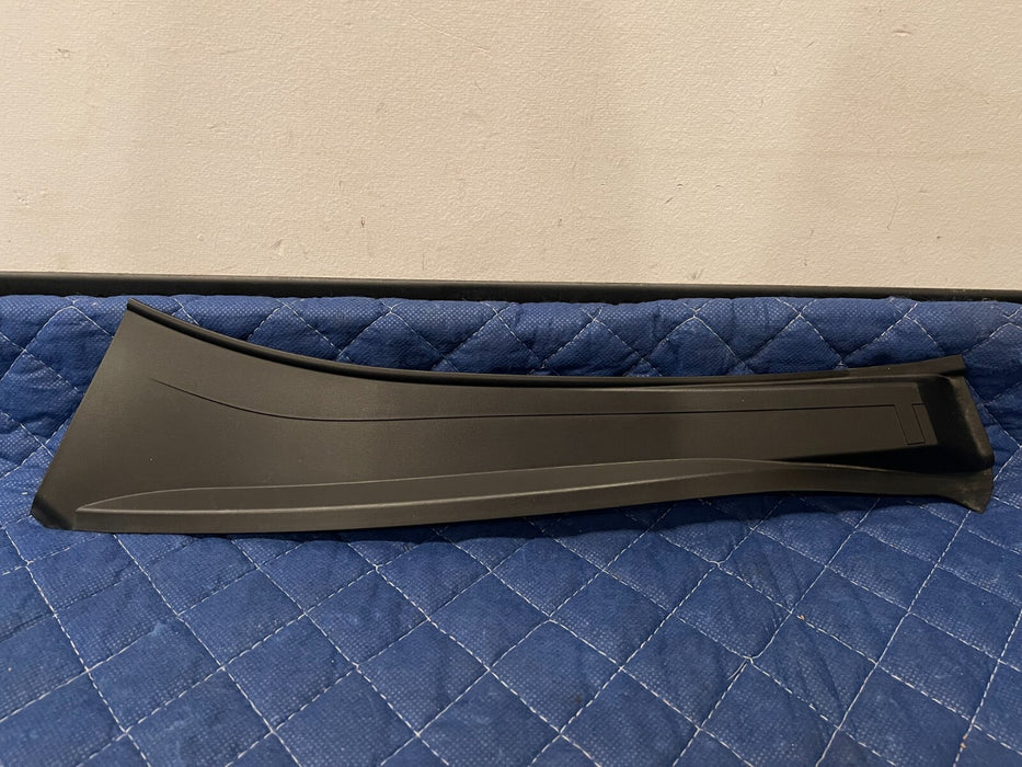 2017 NISSAN 370Z NISMO REAR PASSENGER RIGHT TAIL LIGHT COVER TRIM OEM