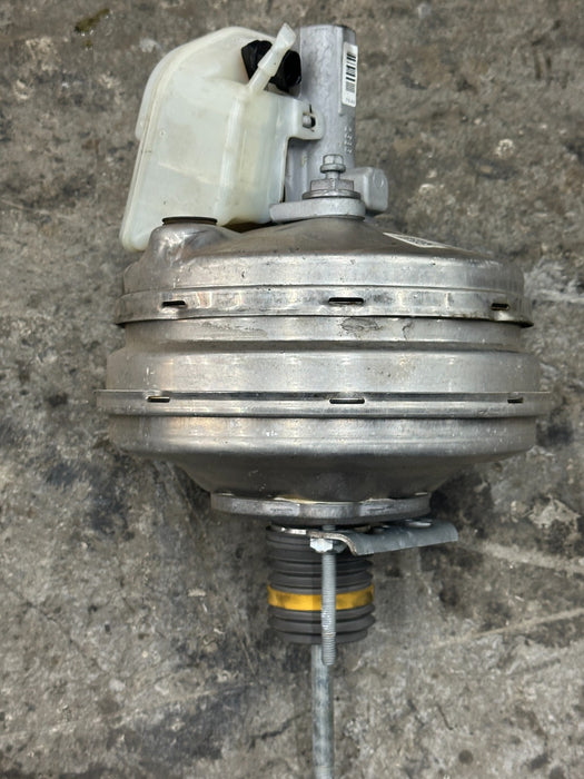 2014 AUDI R8 POWER BRAKE BOOSTER W/ MASTER CYLINDER 423 612 105 E 423612105E