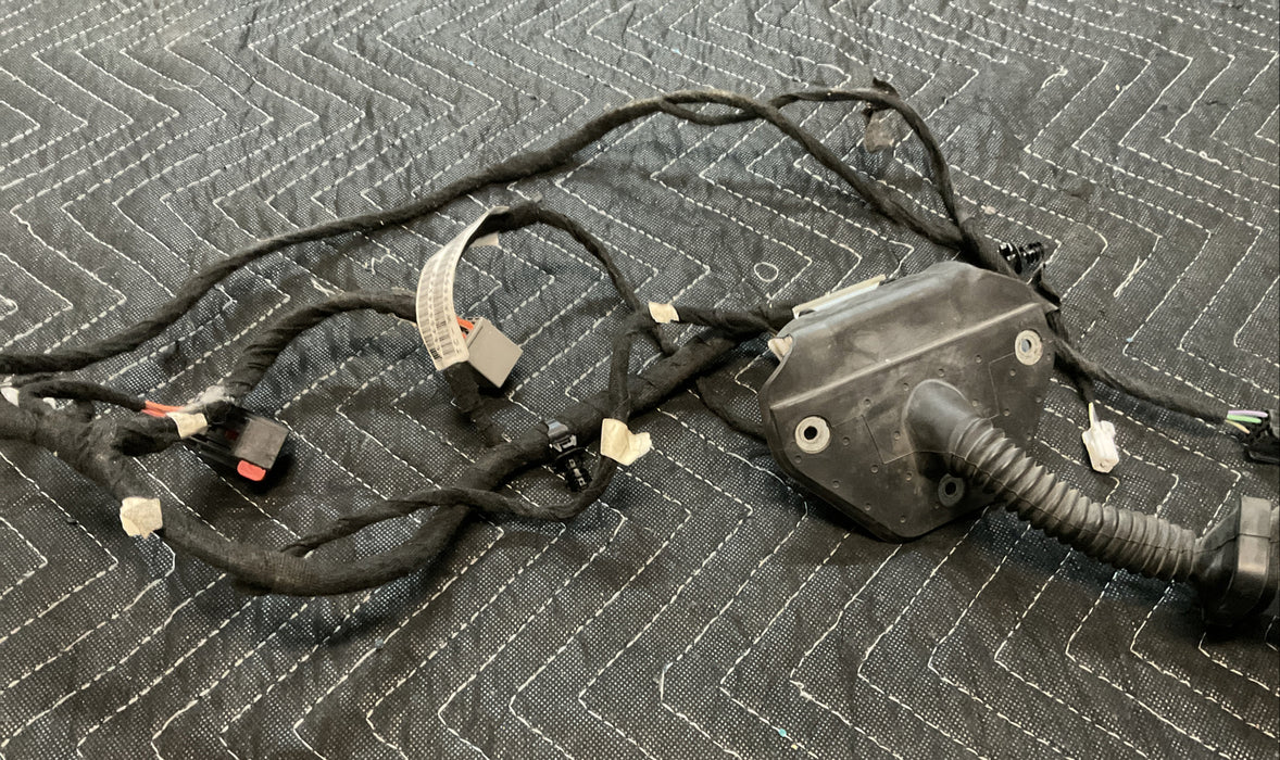 2015-2020 DODGE CHARGER HELLCAT REAR DOOR WIRING HARNESS OEM