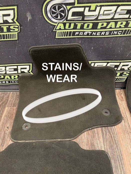 2020 LINCOLN NAVIGATOR FRONT REAR FLOOR MAT SET OEM *STAINS/WEAR/READ*