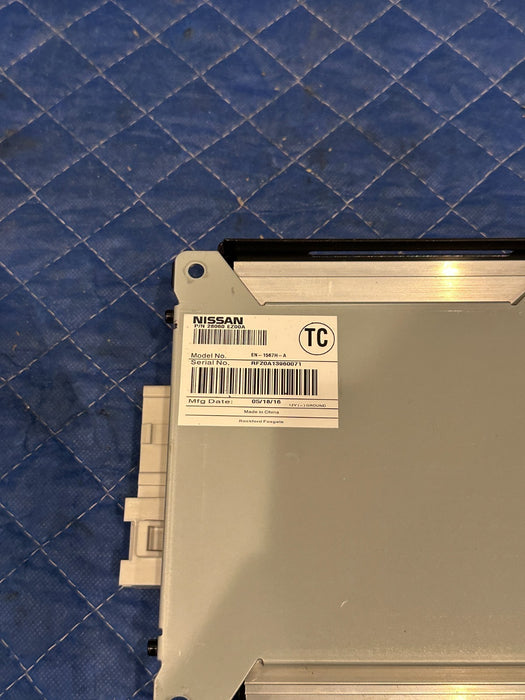 2017 NISSAN TITAN XD AMP AMPLIFIER OEM 28060 EZ00A