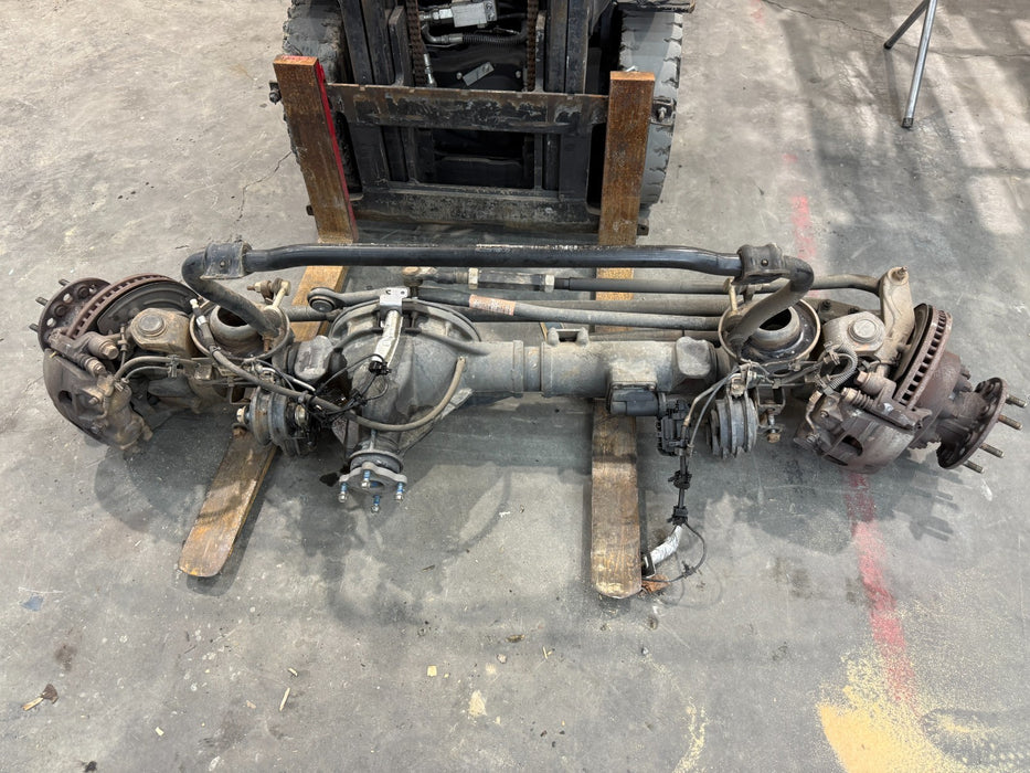 2017 RAM 3500 DUALLY DRW FRONT AXLE 4X4 3.73 ASSEMBLY OEM 104K MILES *BENT*