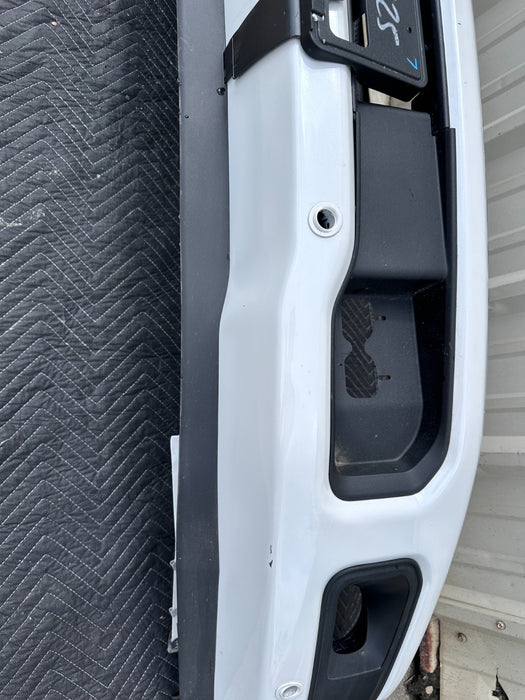 2023 2024 2025 FORD F250 F350 FRONT BUMPER ASSEMBLY STAR WHITE OEM PAINT SCUFFS