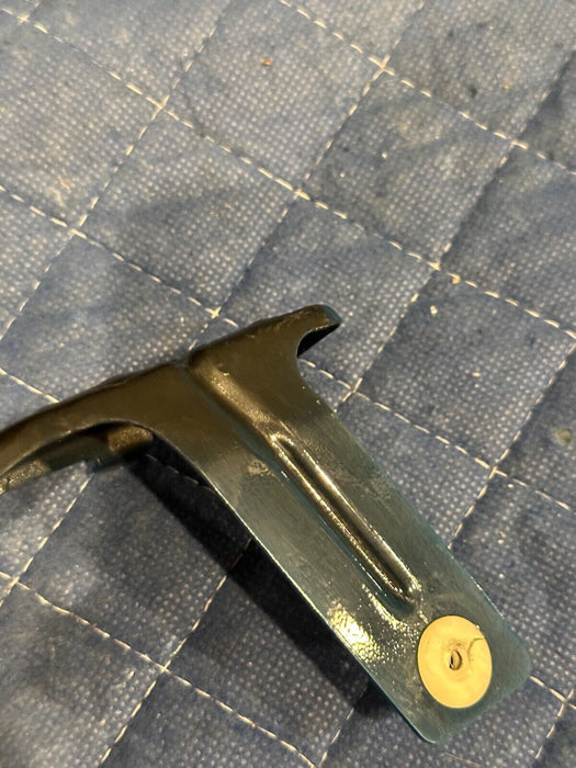 2015-2020 BMW M4 F82 FRONT LEFT FENDER MOUNTING BRACKETS (3) 41 35 8 055 703