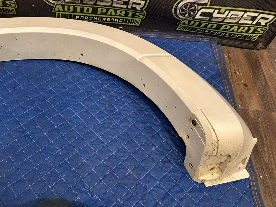 2017-2019 FORD F350 F450 DUALLY FRONT LEFT FENDER FLARE OEM (UG)