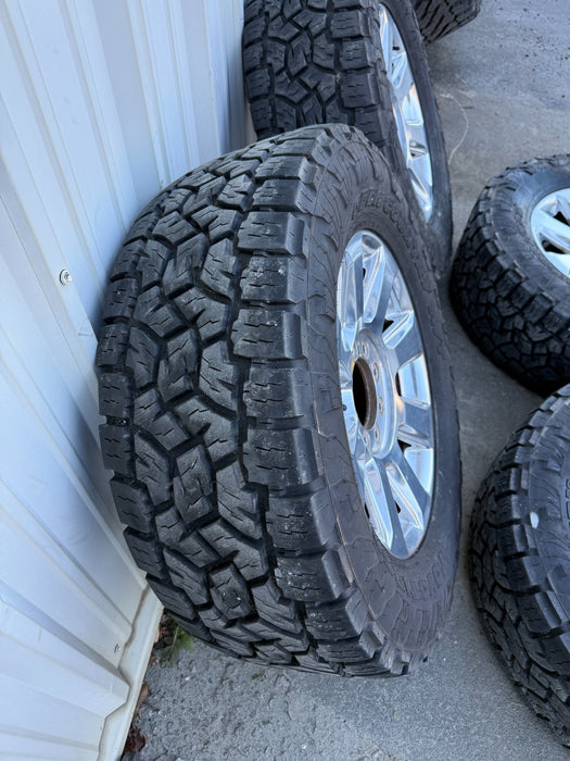2022 FORD F250 F350 PLATINUM WHEELS 8X170 W/ 35" TOYO 35X12.50 TIRES