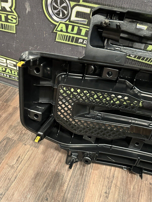 2020 2021 2022 FORD F250 F350 PLATINUM CHROME GRILLE GRILL OEM ~BROKEN TAB~