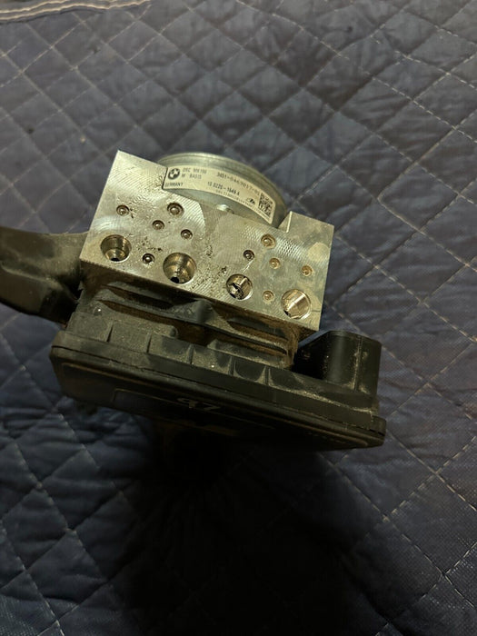 2020 BMW M4 F82 ABS PUMP MODULE 8 096 587 34 51 8 469 017