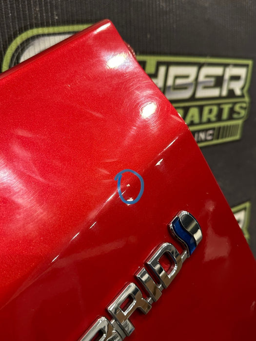 2014 TOYOTA PRIUS V FRONT DRIVER LEFT RED FENDER OEM *PAINT CHIPS/RESIDUE* (READ
