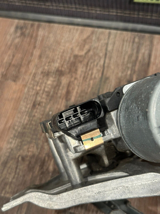 2021 AUDI R8 FRONT PASSENGER RIGHT WINDSHIELD WIPER MOTOR ASSEMBLY OEM 4S1955119